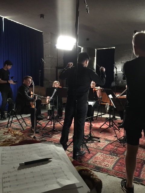 Studio03